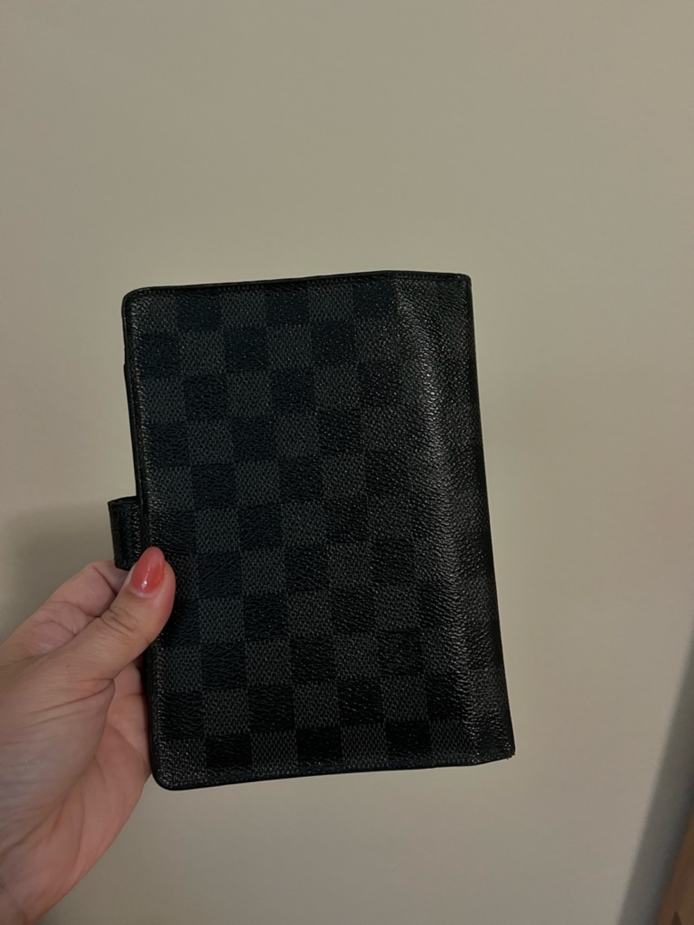 Louis Vuitton Black Damier Graphite Passport Cover with Snap Authentic COA - Picture 6 of 6